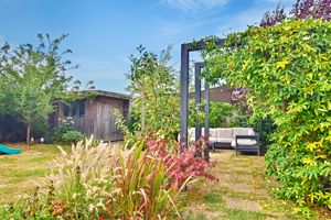 Photo 27- click for photo gallery